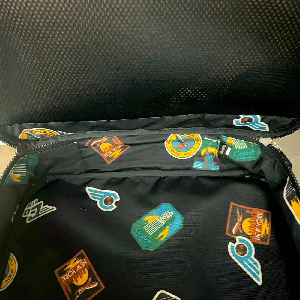 Coach Stylish Black Travel Bag Set - Picture 4 of 8